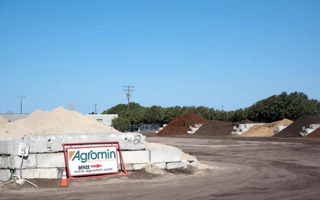 Agromin-Quality-Soil-Products-Mulch-and-Soil-Yard